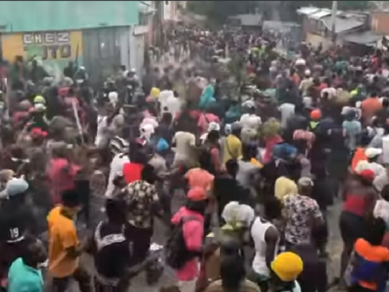 Manifestations : Des entreprises sont incendiées ou pillées en&nbsp;Haïti